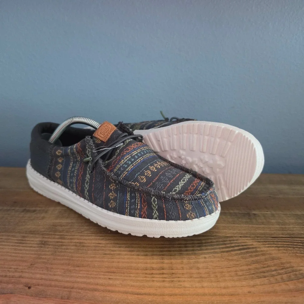 Hey Dude Kids Wally Funk Loafers Grey Tribal Pattern Canvas Slip On Shoes Size 4